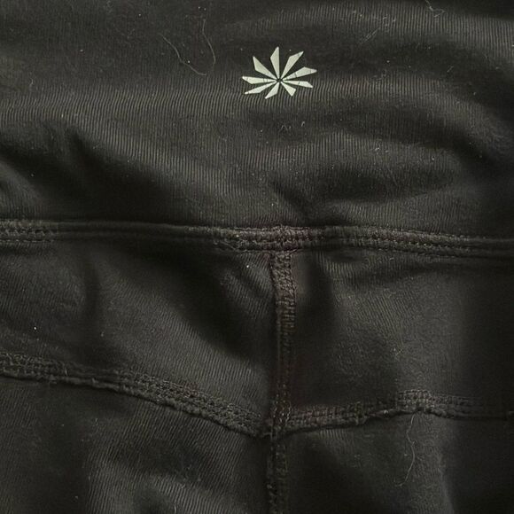 ATHLETA Capri length leggings- size XS - Picture 3 of 7
